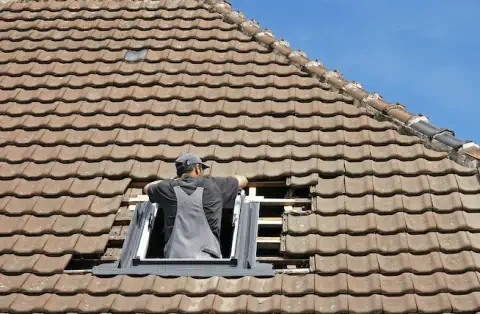 Pose de velux - Coye-la-Forêt